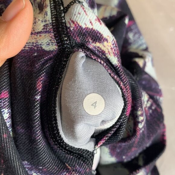 Lululemon Wunder Under Pant (Hi-Rise) Kara Blossom Multi Size 4 - Picture 3 of 12